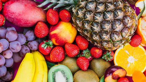 Conheça a fruta que pode te ajudar a emagrecer e ficar mais saudável - Imagem: Reprodução/Freepik
