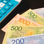 Peso argentino - Imagem: Reprodução / Freepik