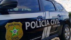 Delegacia de Homicídios investiga as circunstâncias da morte e busca identificar os responsáveis pelo crime - Imagem: Reprodução/Ascom/PC AL
