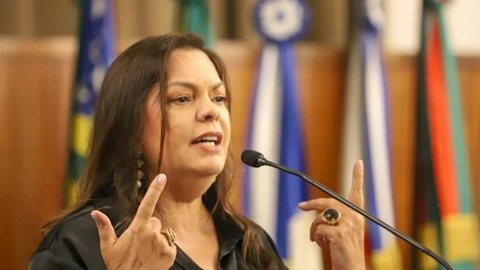 Douglas Schwartzmann e Rita Adriana também são alvos da investigação, mas não foram localizados durante a operação policial - Imagem: Reprodução/ Instagram