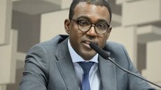 O caso do Banco Master está sob investigação, envolvendo Banco Central e Polícia Federal, devido a impactos financeiros significativos - Imagem: Reprodução/Pedro França/Agência Senado