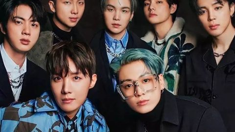 Fãs aguardam ansiosamente o retorno do BTS aos palcos, com show ao vivo e lançamento de novo material após anos de espera - imagem: Reprodução