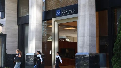 Ailton Aquino explica os desafios enfrentados pelo Banco Master e a importância da supervisão diante da crise financeira - Imagem: Reprodução/Rovena Rosa/Agência Brasil