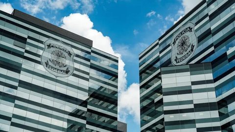 Dados telemáticos e registros de comunicações estão sendo analisados para prevenir novas ameaças à ordem social no Brasil - Imagem: Reprodução/ Rafa Neddermeyer/Agência Brasil