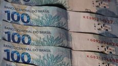Trabalhadores com cadastro no PIS/Pasep e remuneração média de até R$ 2.766 têm direito ao benefício em 2026 - Imagem: Reprodução//Agência Brasil/Arquivo