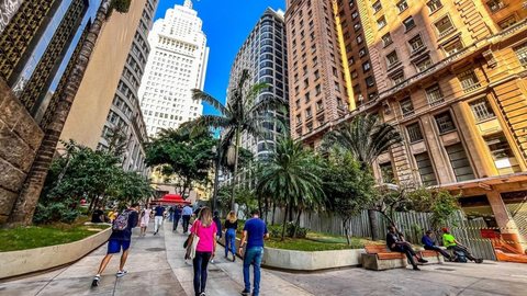 A transformação do Centro de São Paulo inclui a revitalização de espaços públicos, melhorias na infraestrutura e maior incentivo ao turismo e à cultura - Foto: Edson Lopes Jr./SECOM