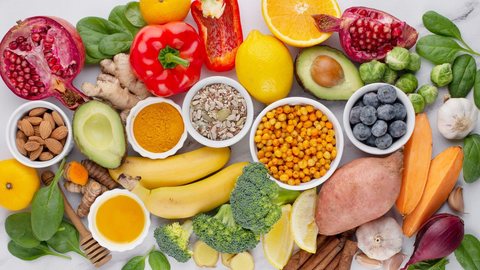 4 aliados da saúde: Confira alimentos que fazem a diferença para o cérebro e coração - Imagem: Reprodução/Freepik