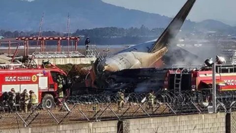 Avião sai da pista, explode e deixa 179 mortos na Coreia do Sul - Imagem: Reprodução/Instagram