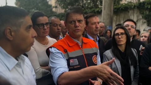 Moradores articulam ação coletiva contra responsáveis pela explosão, buscando reparação por perdas e danos após a tragédia - Imagem: Reprodução/Alessandra Ferreira/Metrópoles