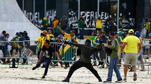 Objetivo é chegar aos EUA! Mais de 30 já deixaram território argentino - Imagem: Reprodução / Marcelo Camargo / Agência Brasil