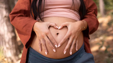 20% das mães adolescentes não sabem como evitar gravidez, diz estudo. - Imagem: reprodução freepik