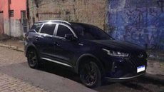Carro Caoa Chery Tiggo 7 híbrido encontrado na zona leste da capital após registro de roubo. - Imagem: Reprodução/Ituran.