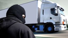 Caminhoneiros eram atraídos e sequestrados por quadrilha. - Imagem: Reprodução/Freepik.