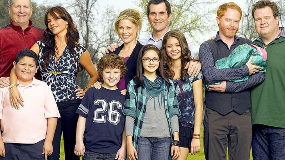 Elenco de 'Modern Family' se reencontra após três anos. - Imagem: reprodução instagram@modernfamily