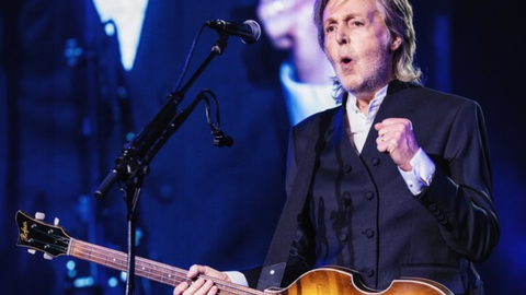 Último show da turnê de Paul McCartney será transmitido ao vivo; veja onde assistir. - Imagem: reprodução Twitter@PaulMcCartney