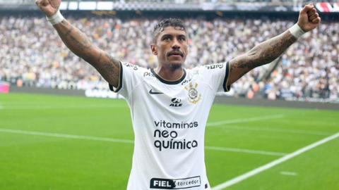 Paulinho vai ficar no Corinthians? jogador responde. - Imagem: reprodução Instagram@paulinhop8