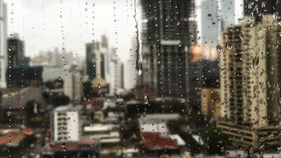 SP: chuva coloca cidade em estado de atenção para alagamentos - Imagem: reprodução freepik