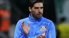 "Fez muito mal a ele ter ido à Seleção": Abel Ferreira critica convocação de Danilo - Imagem: reprodução/Instagram @palmeiras