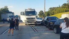 Este incidente ocorre uma semana após um trágico acidente no Rodoanel que resultou em quatro mortes - Imagem: Reprodução / SPMar / G1