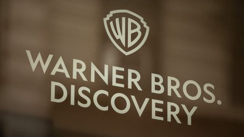 A disputa entre Netflix e Paramount pela Warner Bros. Discovery intensifica a guerra do streaming, com propostas bilionárias em jogo - Imagem: Reprodução/Redes Sociais