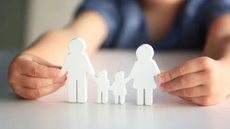 Apenas 6% das crianças acolhidas no Brasil estão em famílias acolhedoras, evidenciando a necessidade de mais engajamento nessa área. - Imagem: Reprodução | Freepik