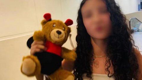 Adolescente de 14 anos morre após fazer lipo e colocar silicone - Imagem: Reprodução/Twitter/X