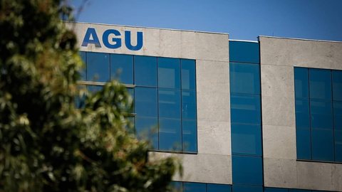 Crescimento bilionário de arrecadação na Advocacia-Geral da União levanta debate sobre auxílios e teto salarial - Imagem: Pablo Jacob / Agência O Globo