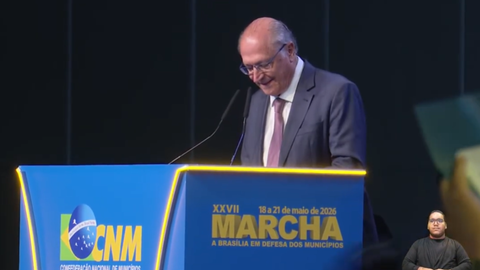 Geraldo Alckmin foi vaiado durante discurso na abertura da Marcha dos Prefeitos, em Brasília - Imagem: Reprodução
