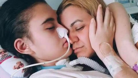 Polyana Matias de Sousa ficou 11 meses internada, sendo sete deles em coma, após ter dengue - Imagem: reprodução g1