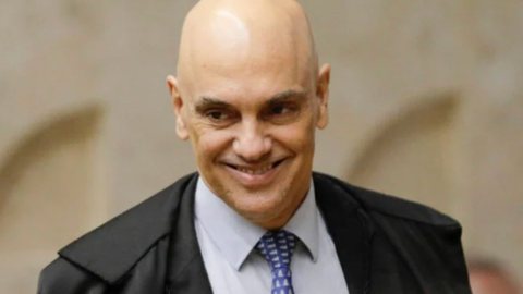 Alexandre de Moraes nega desbloqueio imediato do X e ressalta exigências - Imagem: Reprodução/Bluesky