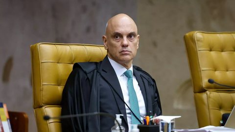 Alexandre de Moraes arquivou investigações contra André Fernandes e Sílvia Waiãpi após parecer da PGR apontar ausência de provas para denúncia. - Imagem: Reprodução