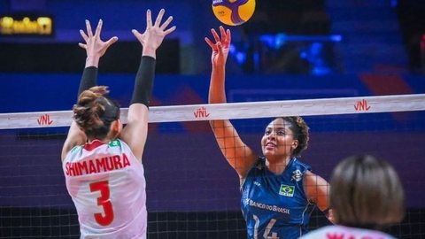 Ana Cristina marcou 29 pontos na vitória por 3 sets a 1 e liderou a reação brasileira em Macau - Imagem: Divulgação/VNL