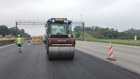 Obras incluem reparos, limpeza, sinalização e recuperação de barreiras para garantir a segurança nas rodovias - Imagem: Divulgação | Ecovias