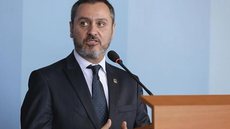 Andrei Rodrigues afirmou que PCC e Comando Vermelho devem continuar sendo tratados como organizações criminosas e não como grupos terroristas. - Imagem: Tom Costa / MJSP