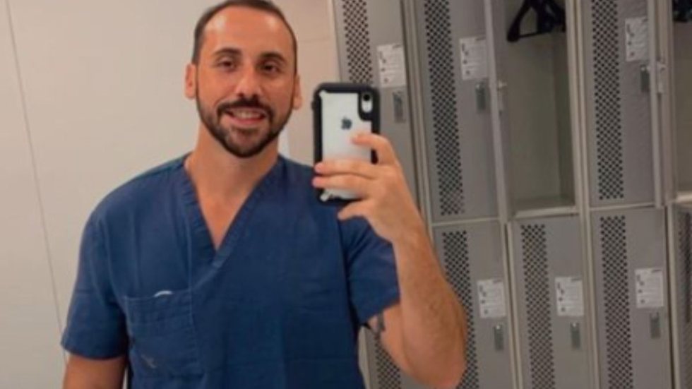Giovanni Bezerra foi flagrado pela equipe de enfermagem após suspeitas em seu comportamento - Imagem: reprodução Instagram @giovanniquintellabezerra