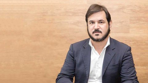 Antônio Rueda, presidente do União Brasil, é citado em apurações sobre negociação envolvendo o Banco Master. - Imagem: Divulgação