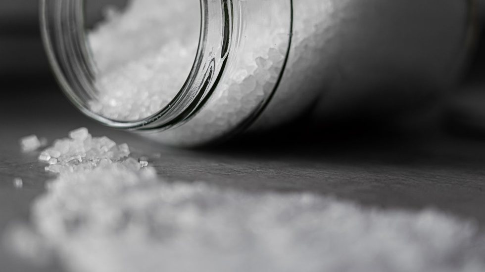 Anvisa suspende lote de sal da marca Carrefour; veja como identificar - Imagem: reprodução Canva
