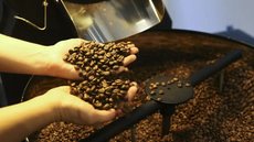 Cafés da marca Câmara foram apreendidos após laudo indicar fragmentos estranhos - Imagem: Reprodução / Marcelo Casal Jr / Agência Brasil