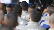 Funcionários da Enel - Imagem: Reprodução / Agência Brasil / Paulo Pinto