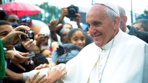 Após casos de abusos sexuais contra menores, Papa Francisco afirma que a Igreja deve ter "vergonha e pedir perdão" - Imagem: Reprodução / Fotos Públicas / Tânia Rego