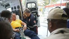 Ex-presidente Jair Bolsonaro enfrentou desconforto abdominal e foi levado ao hospital em Natal - Imagem: Reprodução / X / @bahiaja