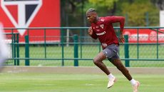 Arboleda em treino do São Paulo - Foto: Rubens Chiri/saopaulofc