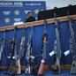 Governo Trump estuda ampliar venda online de armas e acende alerta sobre tráfico para o Brasil - Imagem: Reprodução/REUTERS