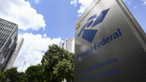 Desempenho recorde indica aquecimento da economia e reforça caixa do governo no início do ano. - Imagem: Reprodução/Agência Brasil.