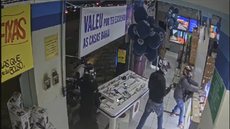 Criminosos atacam loja da Casas Bahia em São Paulo - Imagem: Reprodução / Redes Sociais