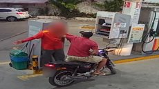 O crime foi registrado pelas câmeras de segurança do posto de gasolina - Imagem: Reprodução/Facebook