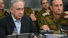 A campanha aérea israelense resultou em mais de 2.200 mortes desde o final de setembro - Imagem: Reprodução / BlueSky / @thiagodosreis.bsky.social‬