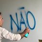 Ator famoso é despejado, se recusa a sair e pede ajuda a Bolsonaro - Imagem: Reprodução/Bluesky