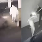 Flagrante mostra homem sendo atingido enquanto caminhava pela rua - Imagem: Reprodução