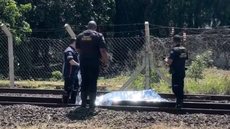 Trem atropela homem perto de estação ferroviária em São Carlos. - Imagem: Reprodução/Redes Sociais.